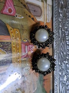 Earings