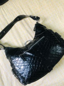 Guess Leather Handbag