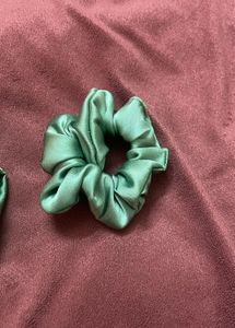 2 Size Scrunchie Set
