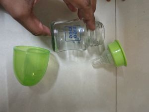 Mee- Mee Glass Feeding Bottle And Dry Sheet