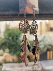 Stylish Metallic Drop Earrings