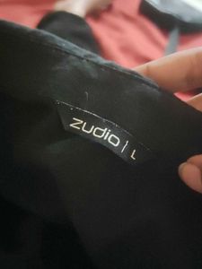 Chic Green Ruched Front Top🕸️🕷️x