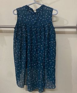 Floral Sleeveless Blouse