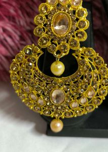 Elegant Gold-Tone Jewelry Set