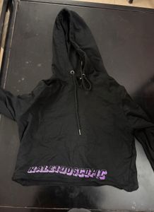 cropped hoodie