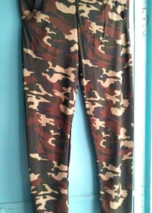 Jeggings in Army Design