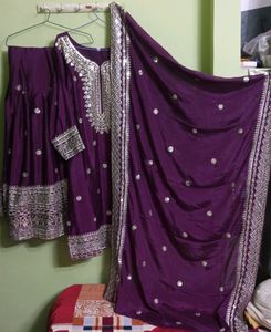 New/Unused Heavy Embroidered Sharara Set
