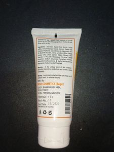 Yana Girl Dr. Pofie Fair Look Vitamin C Face Wash