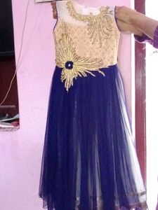 🆕🆕new Gown Neavy Color Look Good All Skin