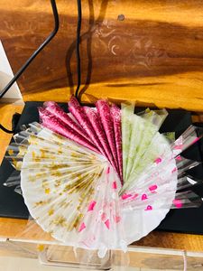5 Mehndi Cones