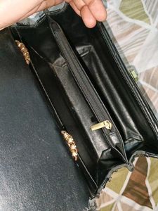 Chic Black Crossbody Bag