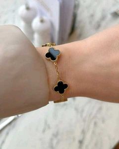 Clover Bracelet