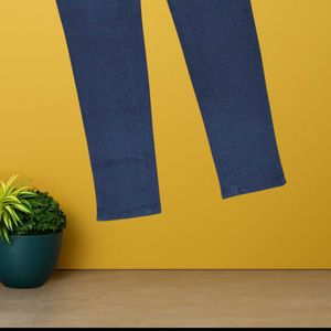 Women navy blue skinny jeans size 30 (P-3)