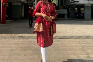 Red badani Kurti