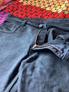 “Burn” Branded Jeans