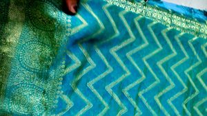 new dual shaded chiffon sea green saree