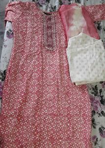 Elegant Pink Kurta Set
