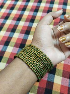 Elegant Green Thread Bangles 🌿✨