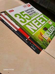 NEET 35 YEAR Chapterwise PYQ PCB Books