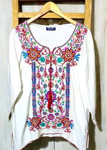 Embroidered off White Top size-44-46