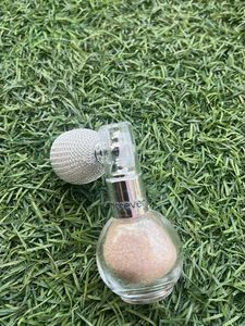 Highlighter spray