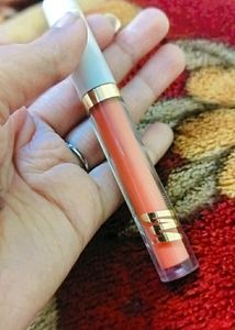 Myglamm Lit Lipstick, Stay Quirky Lipstick