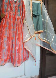 DESIGNER SUIT WITH SLIP & GHOTA LACE DUPATTA 😇