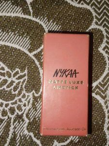 NYKAA Matte Luxe Lipstick