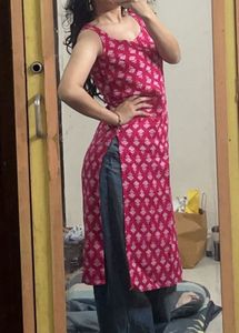 Pink Printed Kurti with Side Slits