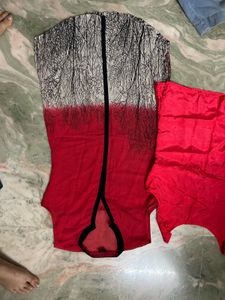 Red & Black Sleeveless Kurta