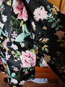 Black Floral Print Robe