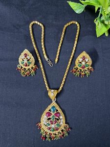 Pendant Set