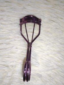 Eyelash Curler