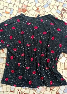 Kiss Printed Tshirt For Womens &amp; Girls