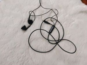 Headphone