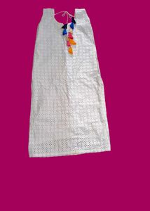 White Embroidered Kurta