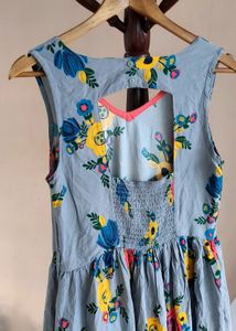 Max Cares Floral Dress, M Size