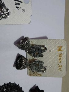 Earrings Collection