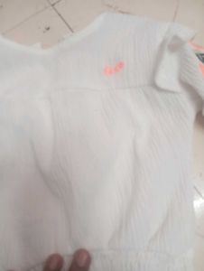 Cute Top And Freebie