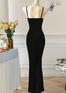 Savana Elegant Black Dress