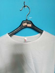 COMBO OF BASIC TEES 👕