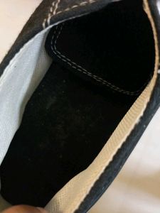 Black/White Shoes With Laces