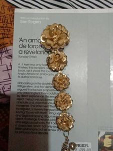 Golden Floral Hair Accessory