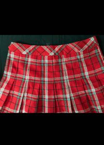 H&amp;M Red Pleated Skarter Skirt