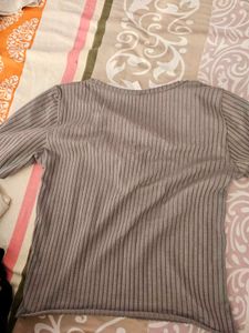 Ribbed Gray Top