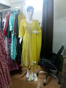Anarkali Kurti Pant Dupatta Set