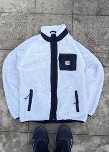 carhartt wip Fleecee jacket brand new