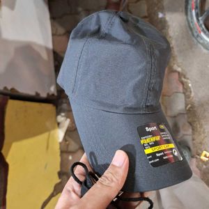 Sporty Reebok Cap - Unisex (Highlights the style a