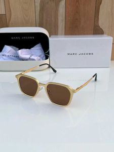 MARC JACOBS Sunglasses