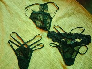 Black Thong Set (3 Pairs)